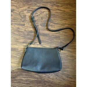 Anthropologie Purse Shoulder Bag Crossbody Black Adjustable Zipper Close Clean!